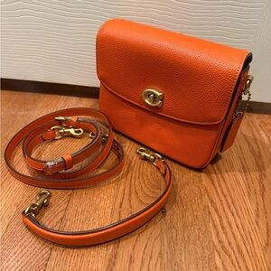 Coach Cassie 19 in Sun Orange